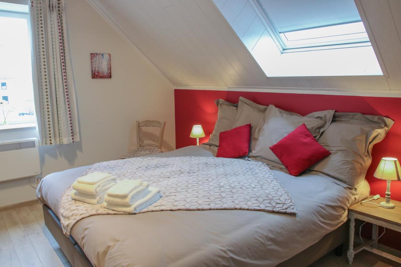 La petite maison dans la cour Stave Extérieur photo